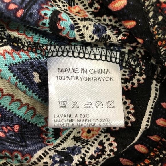 Peace n Love tank top - Picture 4 of 5